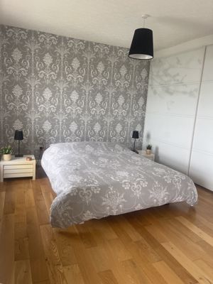 Photo 32- click for photo gallery